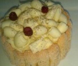 White Chocolate Mous Cake