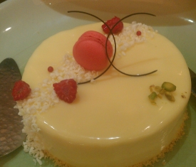 Cream milk cake